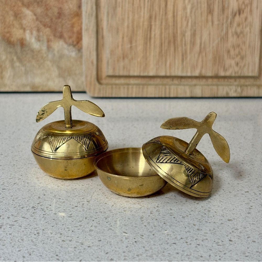 Vintage Brass Etched Apple Trinket Boxes B3